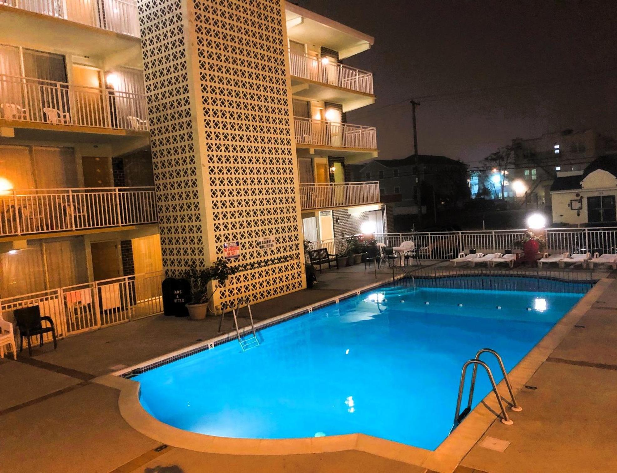 Motel Landmark